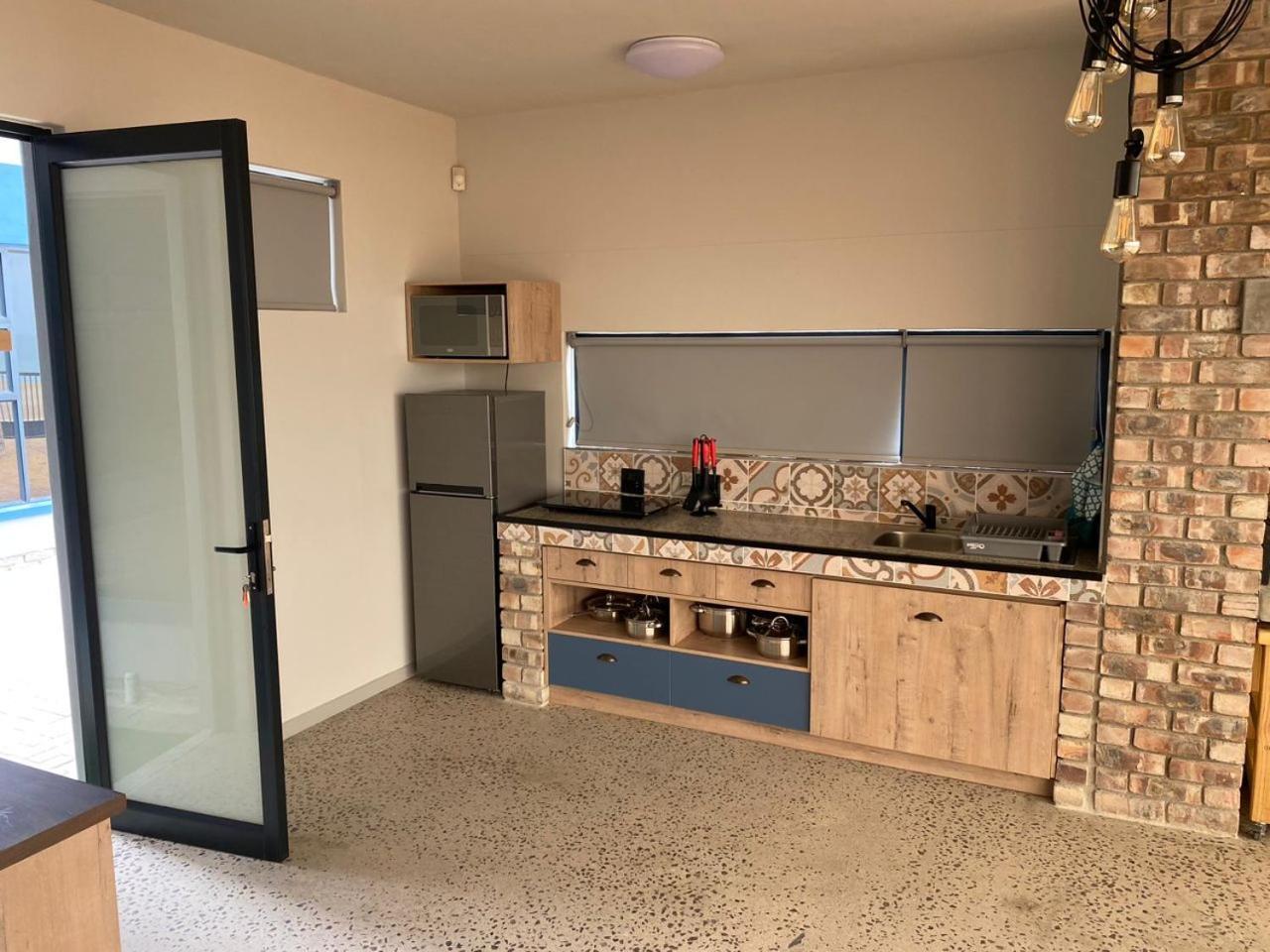 Diestrandwolf Sea View Self Catering Henties Bay Екстер'єр фото