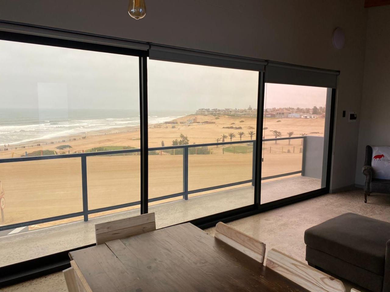 Diestrandwolf Sea View Self Catering Henties Bay Екстер'єр фото